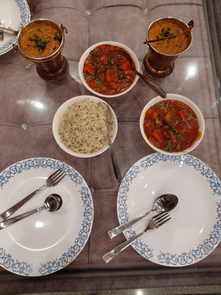 Restaurant & Cafe at Banjara Inn