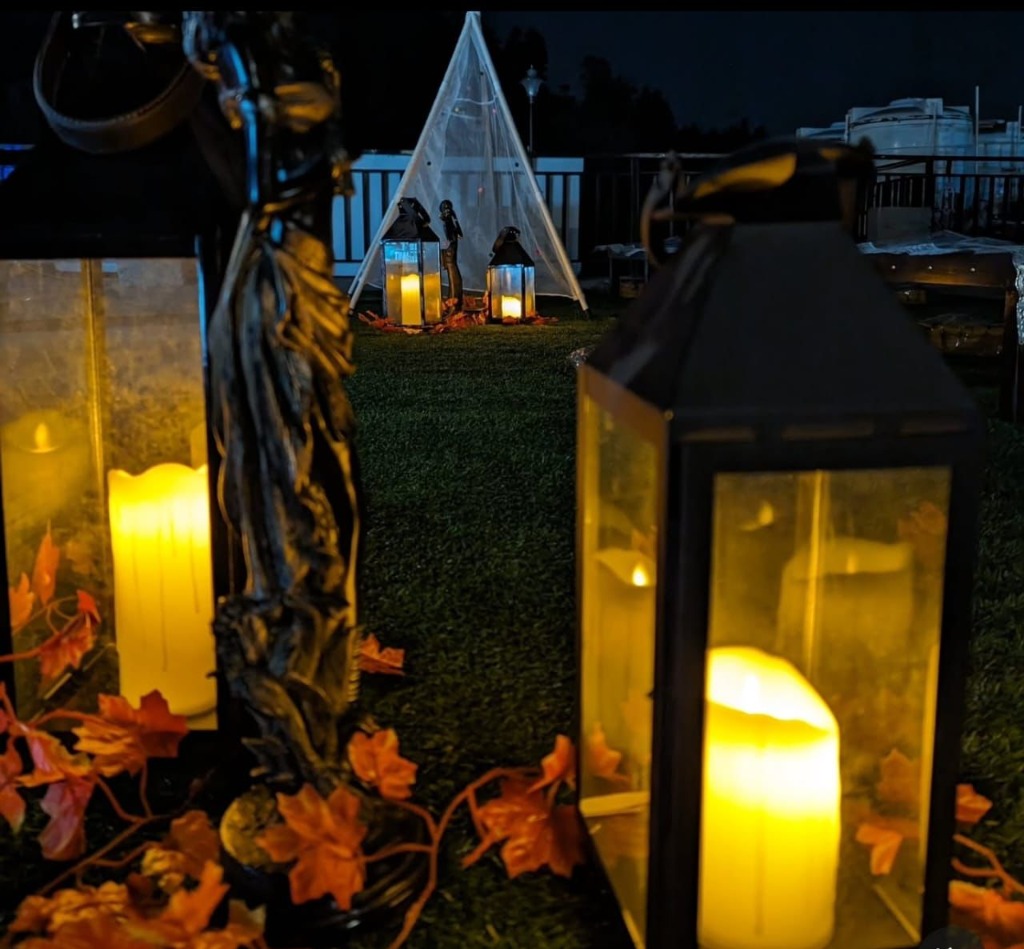 Evening Lawn Tent & Candle Lanterns